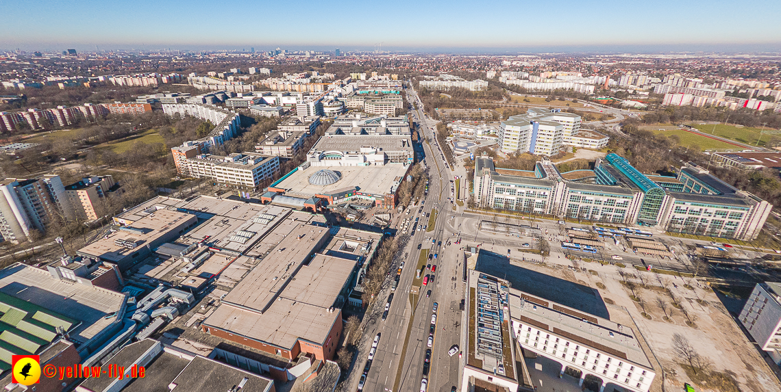 15.02.2023 - Luftbilder Perlach Plaza, Allianz, Wacker, Rentenversicherung, PEP